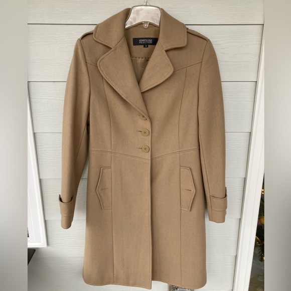 Kenneth Cole women’s wool coat. - Picture 1 of 4